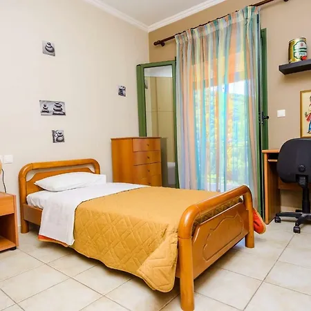 Holiday home Mariannas House Dilinata